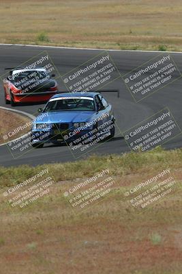 media/May-04-2024-Lucky Dog Racing (Sat) [[d39539b3f3]]/Race Pics/1015am (Turn 2)/